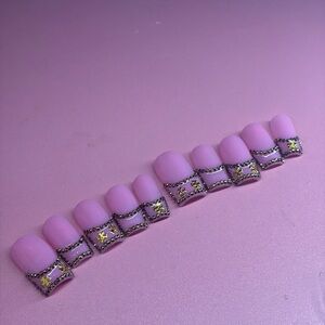 Chic Pink Press-On Nails with Gold Details